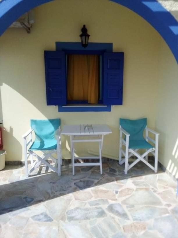 Darzenta Athina Beach Houses Perivolos  Luaran gambar